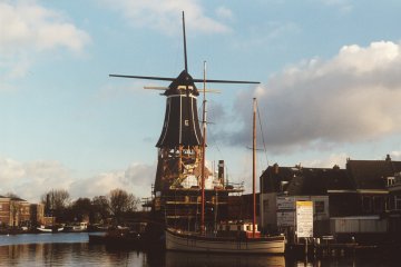 Molen de Adriaan in 2000