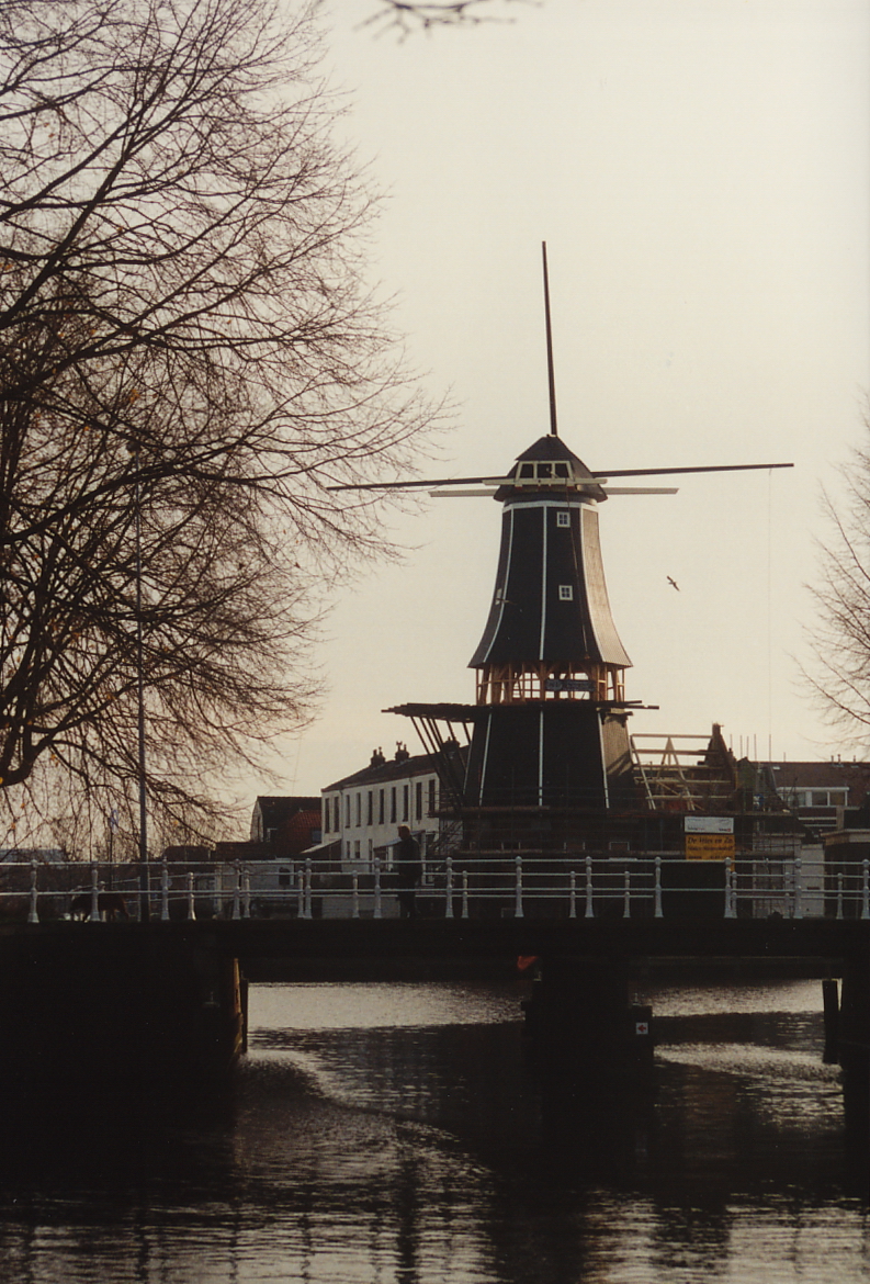 Molen de Adriaan in 2000