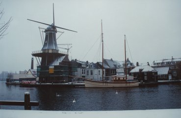 Molen de Adriaan in 2000