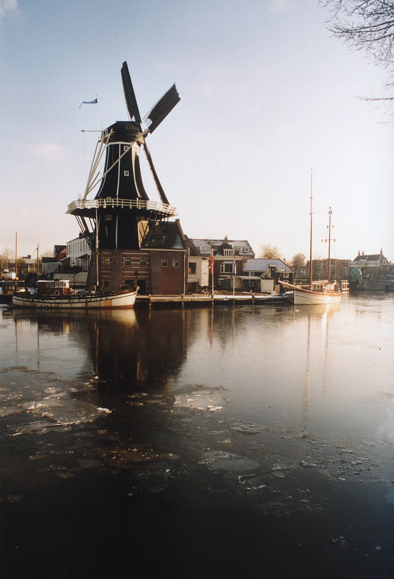 Molen de Adriaan in 2003