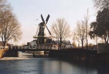 Molen de Adriaan in 2003