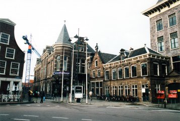 Klokhuisplein in 2001