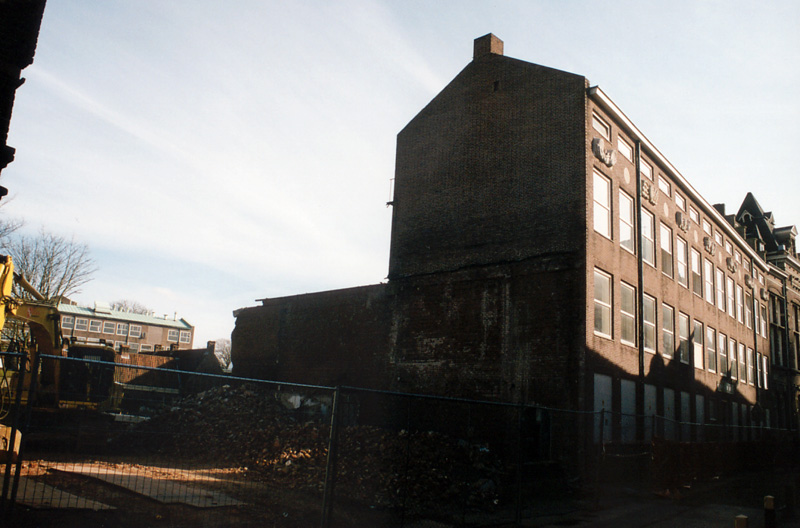 Sloop van gebouwen Lange Begijnestraat