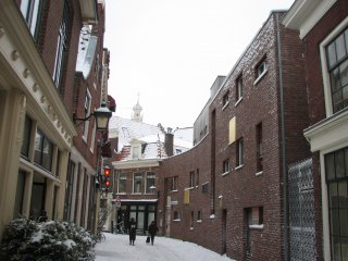 Sneeuw in de Korte en Lange Begijnestraat